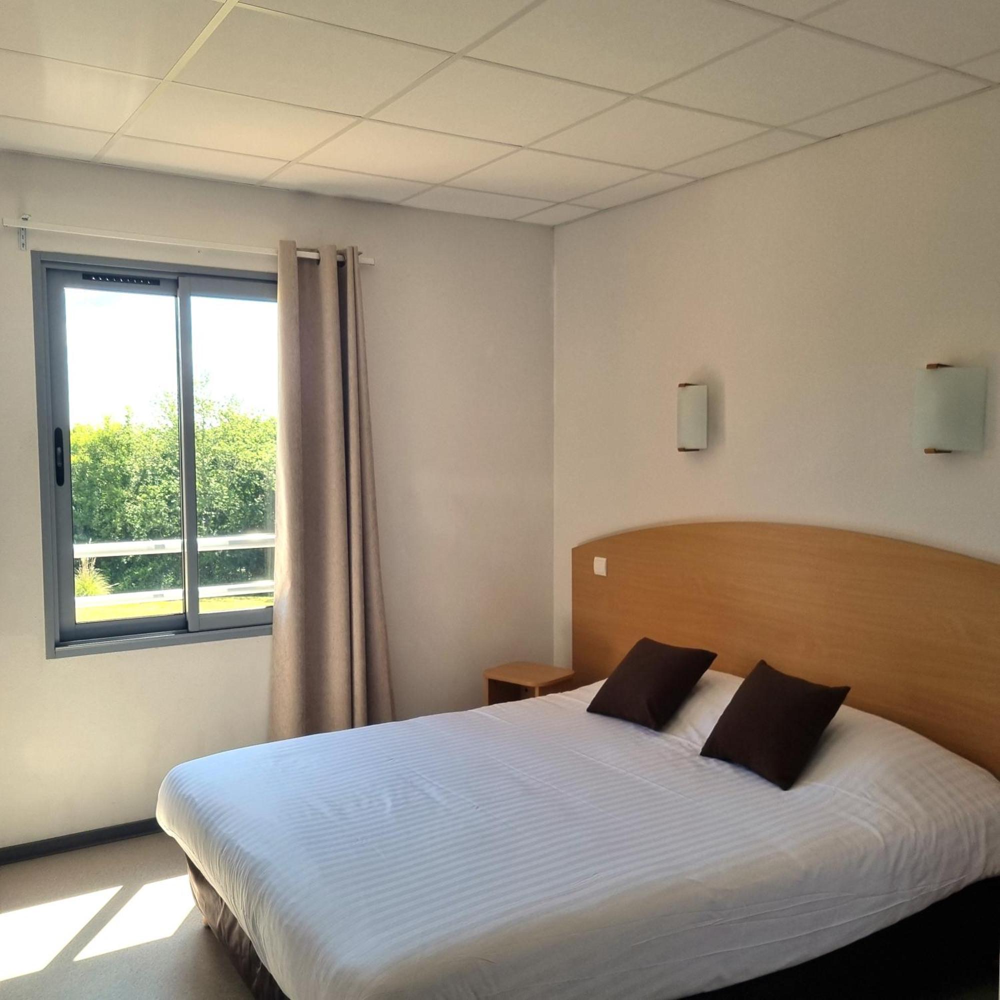 Au Perigord Noir Hotel Hautefort Ngoại thất bức ảnh