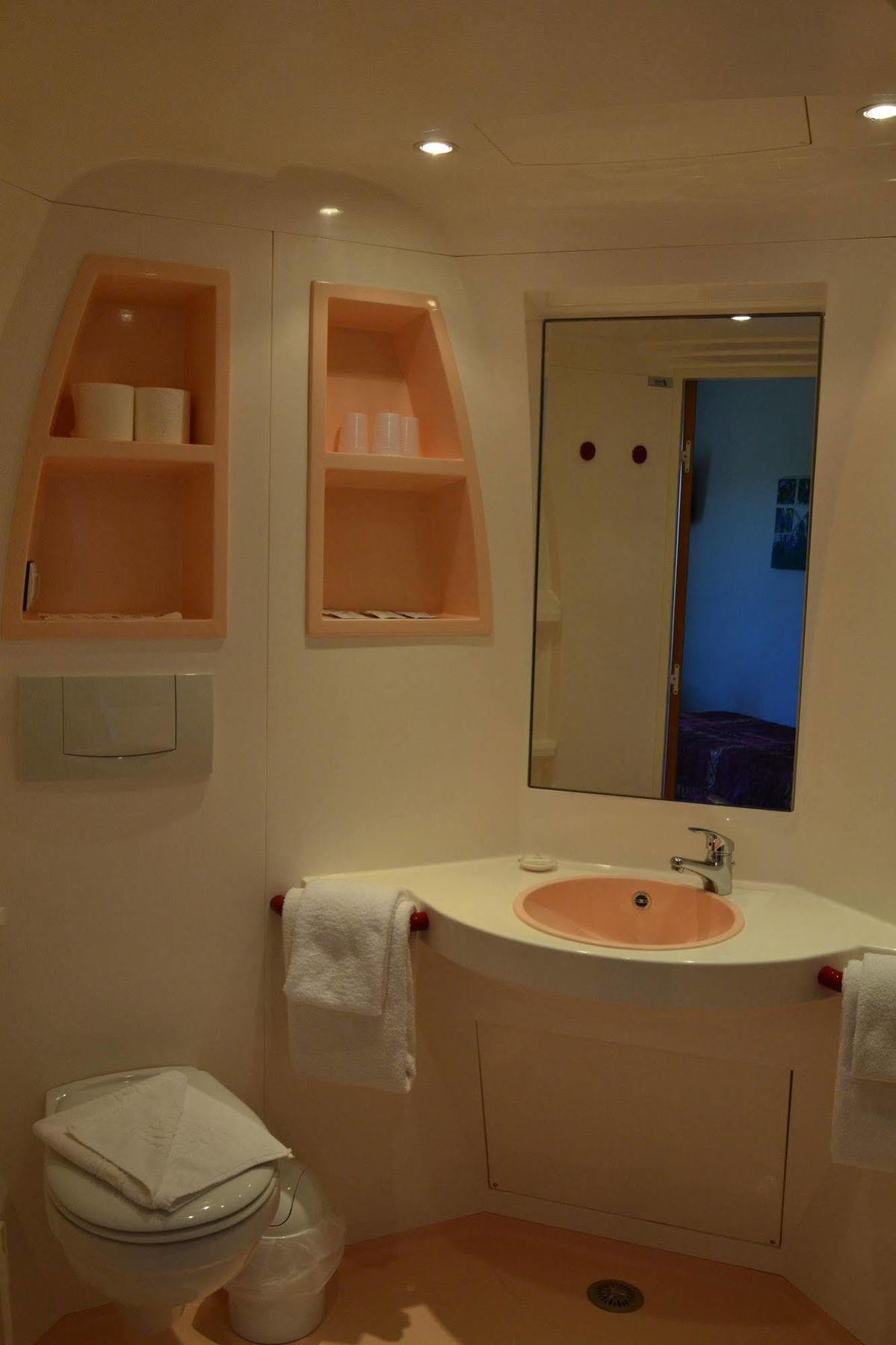 Au Perigord Noir Hotel Hautefort Ngoại thất bức ảnh