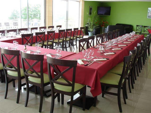 Au Perigord Noir Hotel Hautefort Ngoại thất bức ảnh